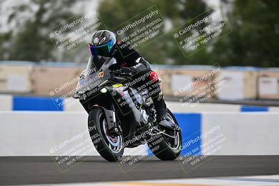 media/Apr-18-2025-TrackDaz (Fri) [[45f5874c44]]/B Group/Session 4 (Turn 6 - Outside)/